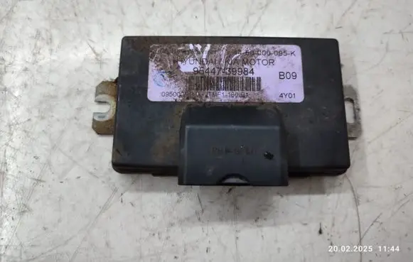 KIA Sportage Gearbox control unit/module 9544739984