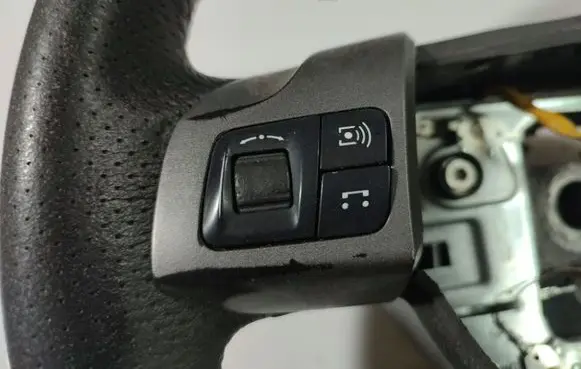 Opel Zafira B Steering wheel buttons/switches 305582185057