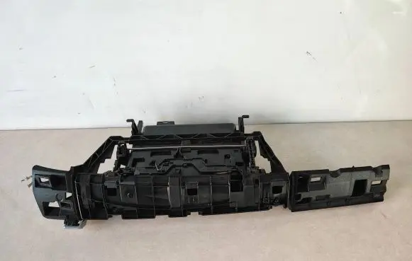 BMW 7 F01 F02 F03 F04 Glove box 9119796