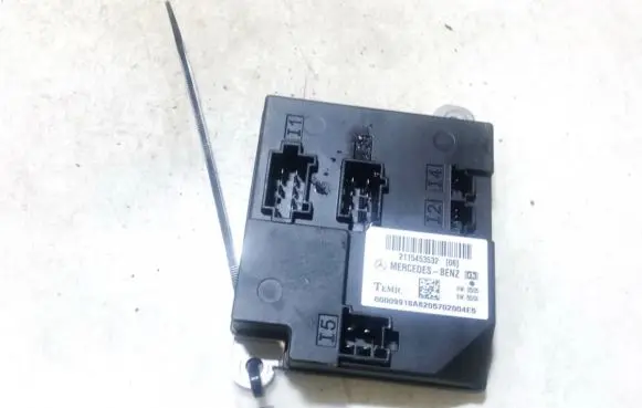 Mercedes-Benz E W211 Comfort/convenience module 2115453532