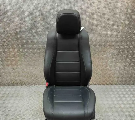 Mercedes-Benz GLS X167 Front driver seat A0009102812