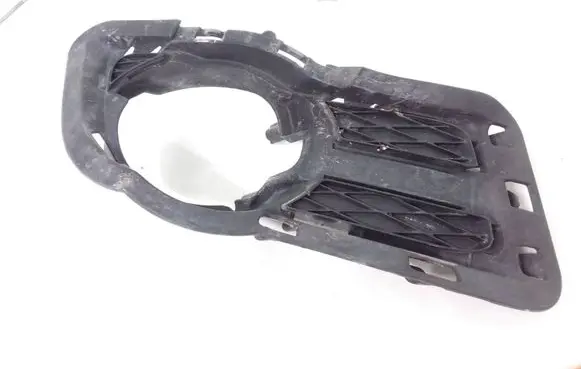 Volkswagen Tiguan Fog light bracket 5N0853666C