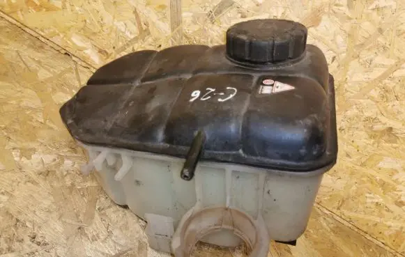 Mercedes-Benz CLK A209 C209 Coolant expansion tank/reservoir 2035000049