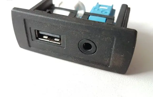 USB socket connector