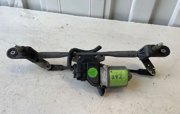 Fiat Bravo Front wiper linkage and motor MS1592008650 0770B