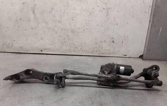 BMW 5 E60 E61 Front wiper linkage and motor 6934279