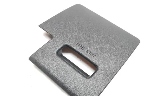 KIA Stonic Fuse box cover 84756H8000