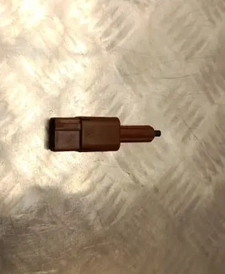Renault Kadjar Brake pedal sensor switch 16Z15MN