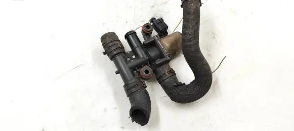 Audi A4 S4 B6 8E 8H Coolant heater control valve 8E0820035B 4003990