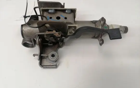 Mercedes-Benz Vito Viano W639 Steering wheel axle N2064