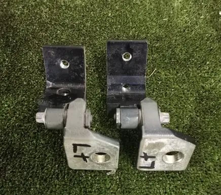 Opel Corsa E Rear door hinge set 13181937