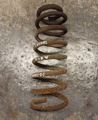 Audi A6 S6 C4 4A Rear coil spring