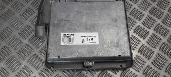 Renault Espace III Engine control unit/module hom7700860329 7700862206
