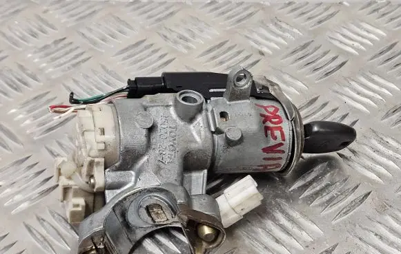 Toyota Previa (XR30, XR40) II Ignition lock 45020287