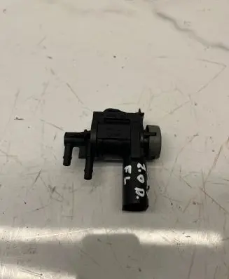 Audi A6 S6 C6 4F Turbo solenoid valve 1K0906283A