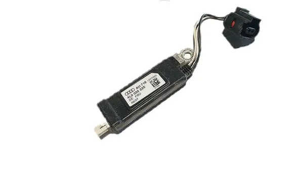 Audi Q7 4L Aerial antenna amplifier 4L0035225