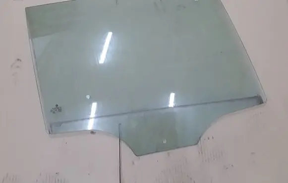 Volkswagen Golf VII Rear door window glass 5G9845026 43R00048 E000255