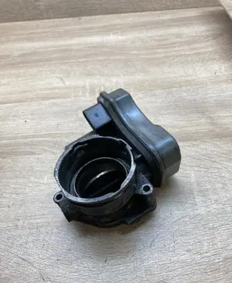 Volkswagen PASSAT B6 Engine shut-off valve 03G128063B