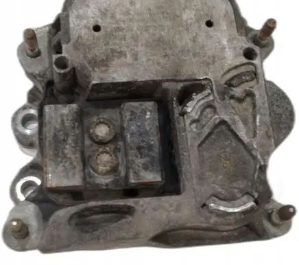 Gearbox mount
