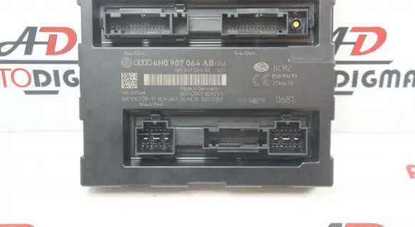 Audi A8 S8 D4 4H Comfort/convenience module 4H0907064AB