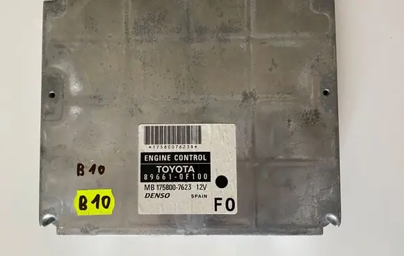 Toyota Corolla Verso AR10 Engine control unit/module 896610F100 1758007623