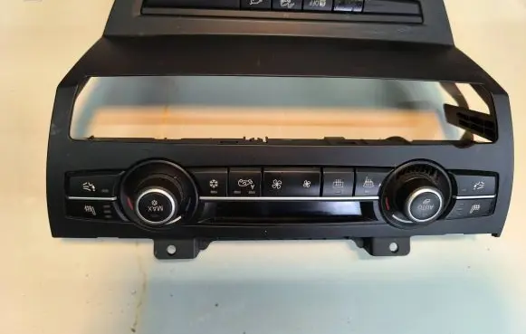 BMW X6 E71 Climate control unit 9227924 502388 6131