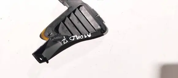 Mitsubishi Lancer X Dash center air vent grill 28030a090zz
