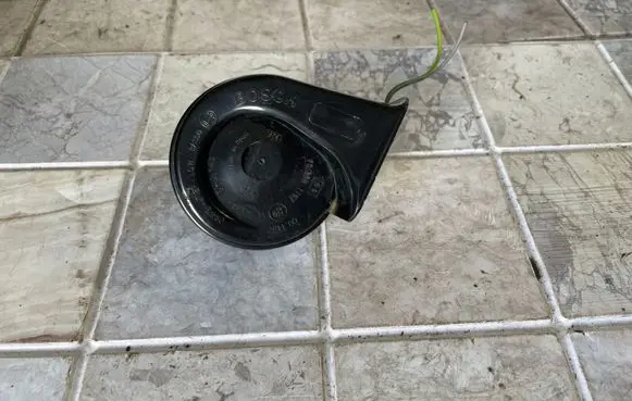 Citroen C4 I Picasso Horn signal 703881157 001157