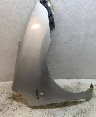 Toyota Prius (XW20) Fender 