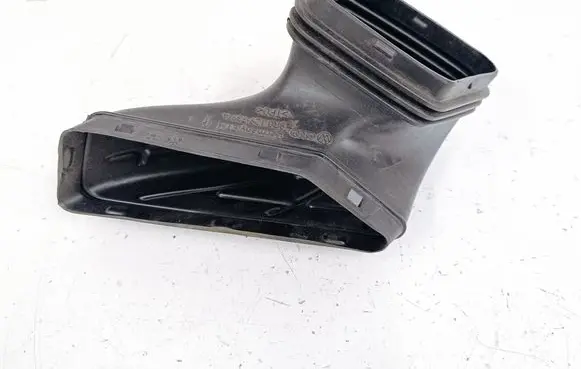 Audi A4 S4 B8 8K Air intake duct part 8R0129739A