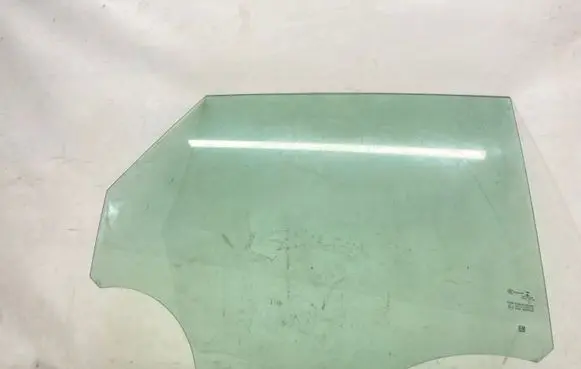 Opel Grandland X Rear windscreen/windshield window 43R000929 9811454080