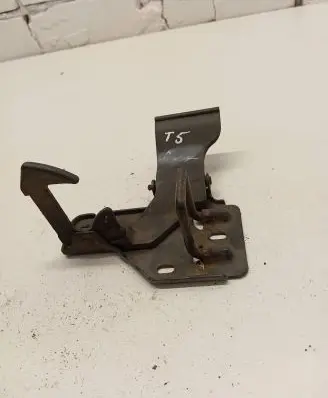 Volkswagen Transporter - Caravelle T5 Engine bonnet/hood lock/latch loop/hook 7H0823480A