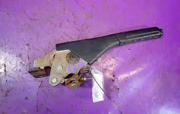 Suzuki Vitara (ET/TA) Handbrake/parking brake lever assembly