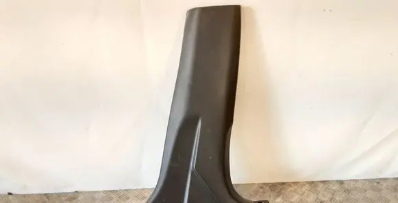 Nissan X-Trail T32 (B) pillar trim (bottom)
