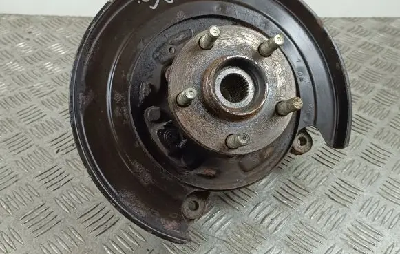 Subaru XV Rear wheel hub