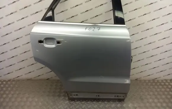 Audi Q3 8U Rear door