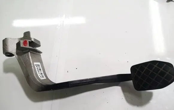 Audi A6 S6 C5 4B Brake pedal 8d1721316k