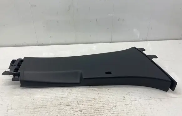 (B) pillar trim (bottom)