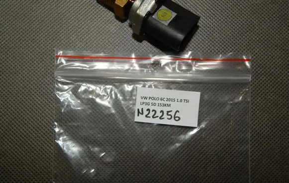Fuel pressure sensor