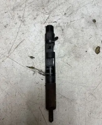 Dacia Logan VAN Fuel injector 8200676774