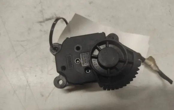 Ford Focus Air flap motor/actuator 3M5H19E616AB