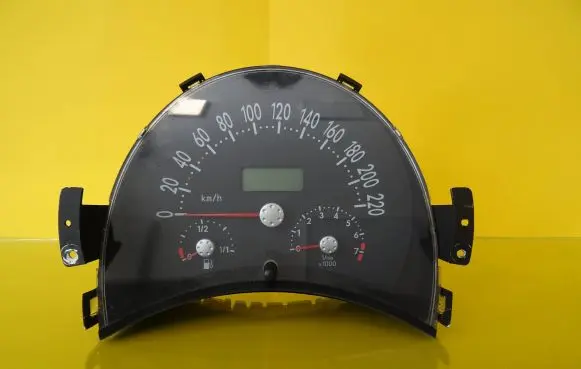 Volkswagen New Beetle Speedometer (instrument cluster) 1C0919861C