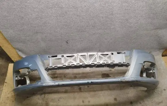 Volkswagen PASSAT CC Front bumper 3C8807217