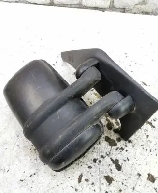 Manual wing mirror
