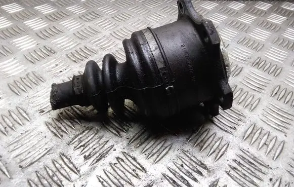 Volkswagen PASSAT B5.5 Driveshaft inner CV joint 4A0407341B