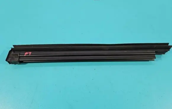Toyota C-HR I Rear door trim (molding) 68196F4010 IMPRK1589376