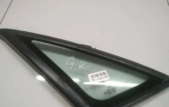 Audi A4 S4 B5 8D Rear side window as2