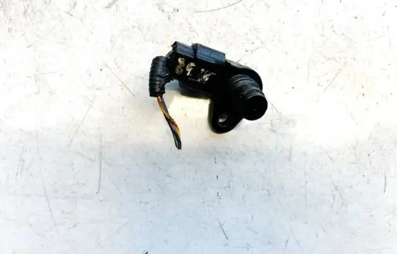 Volvo V70 Crankshaft position sensor 0658496