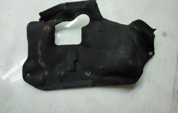 BMW 3 F30 F35 F31 Heat shield in engine bay 8512650