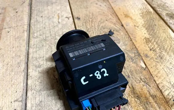 Mercedes-Benz C W203 Ignition lock a2095450508 2095450508